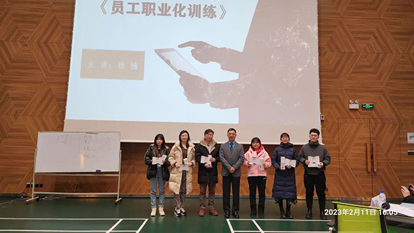 642b8ce8ba4f5.jpg 3.jpg