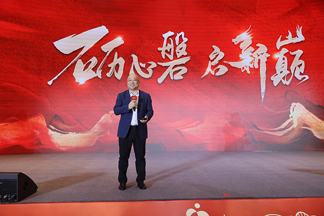 65bedf5373bc9.jpg 姜老师4(1).jpg