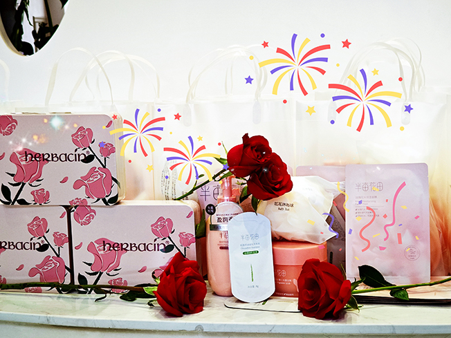 65ee4e9680e6f.jpg 礼品.jpg